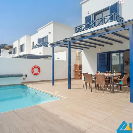 240 - Casa Serena By Now Ltd * Playa Blanca (Lanzarote)