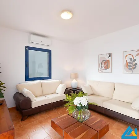 别墅 240 - Casa Serena By Now Ltd *