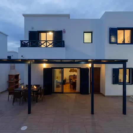 فيلة 240 - Casa Serena By Now Ltd بلايا بلانكا