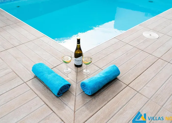 240 - Casa Serena By Now Ltd * بلايا بلانكا