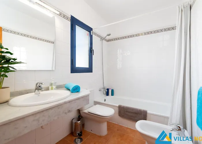 فيلة 240 - Casa Serena By Now Ltd